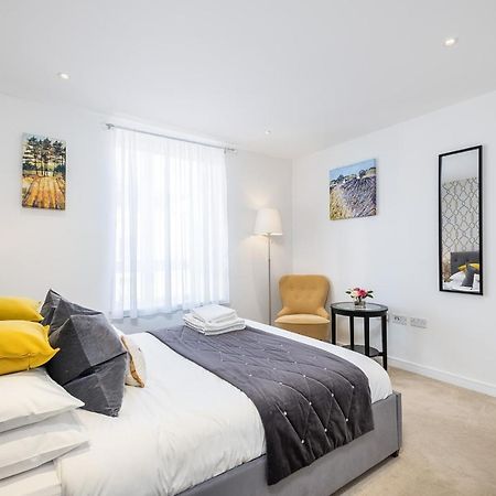 Silver Apartment Kew Bridge London ภายนอก รูปภาพ