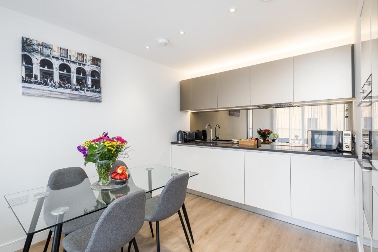 Silver Apartment Kew Bridge London ภายนอก รูปภาพ